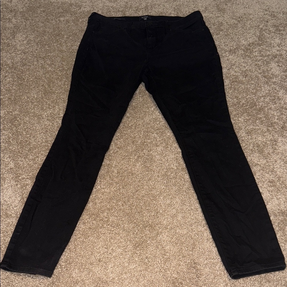 NYDJ Black Ami Skinny Jeans Lift Tuck Stretch - size 12. B10